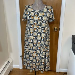 LuLaRoe NWT Womens Small Donald Duck Disney Carly Short Sleeve Dress